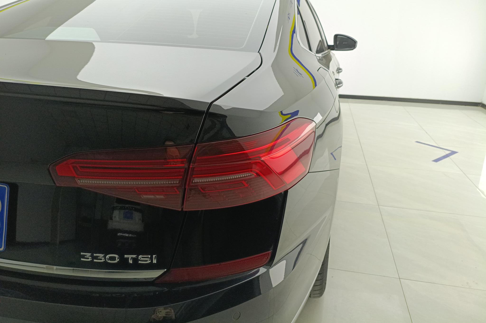 Volkswagen Passat 2019 330TSI Luxury VI