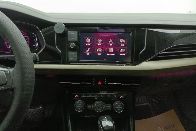 Volkswagen Passat 2019 Черный из Китая, фото 4