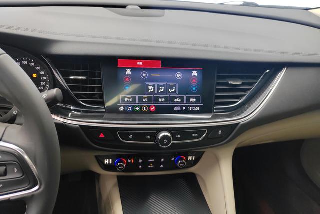 Buick Regal 2021 — фото 13