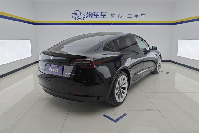 Tesla Model 3 2021 Черный из Китая