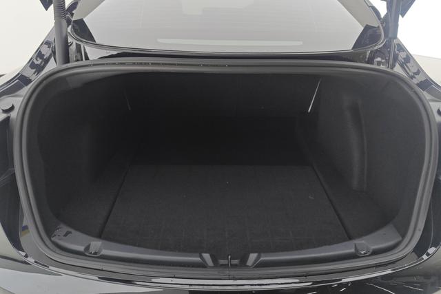 Tesla Model 3 id 3784788 из Китая 8