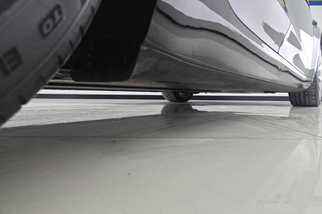 Tesla Model 3 id 3784788 из Китая 9