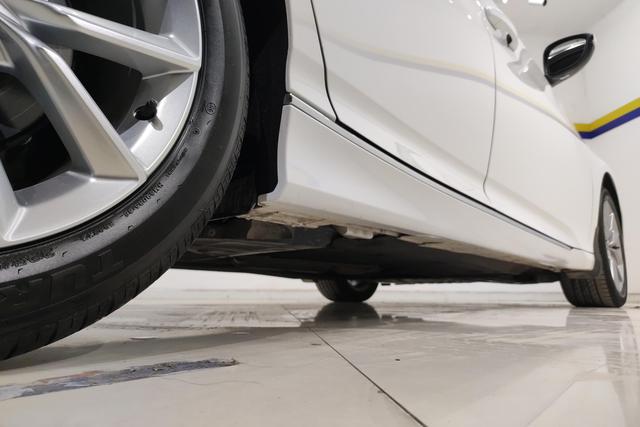 Honda Accord id 3825551 из Китая 14