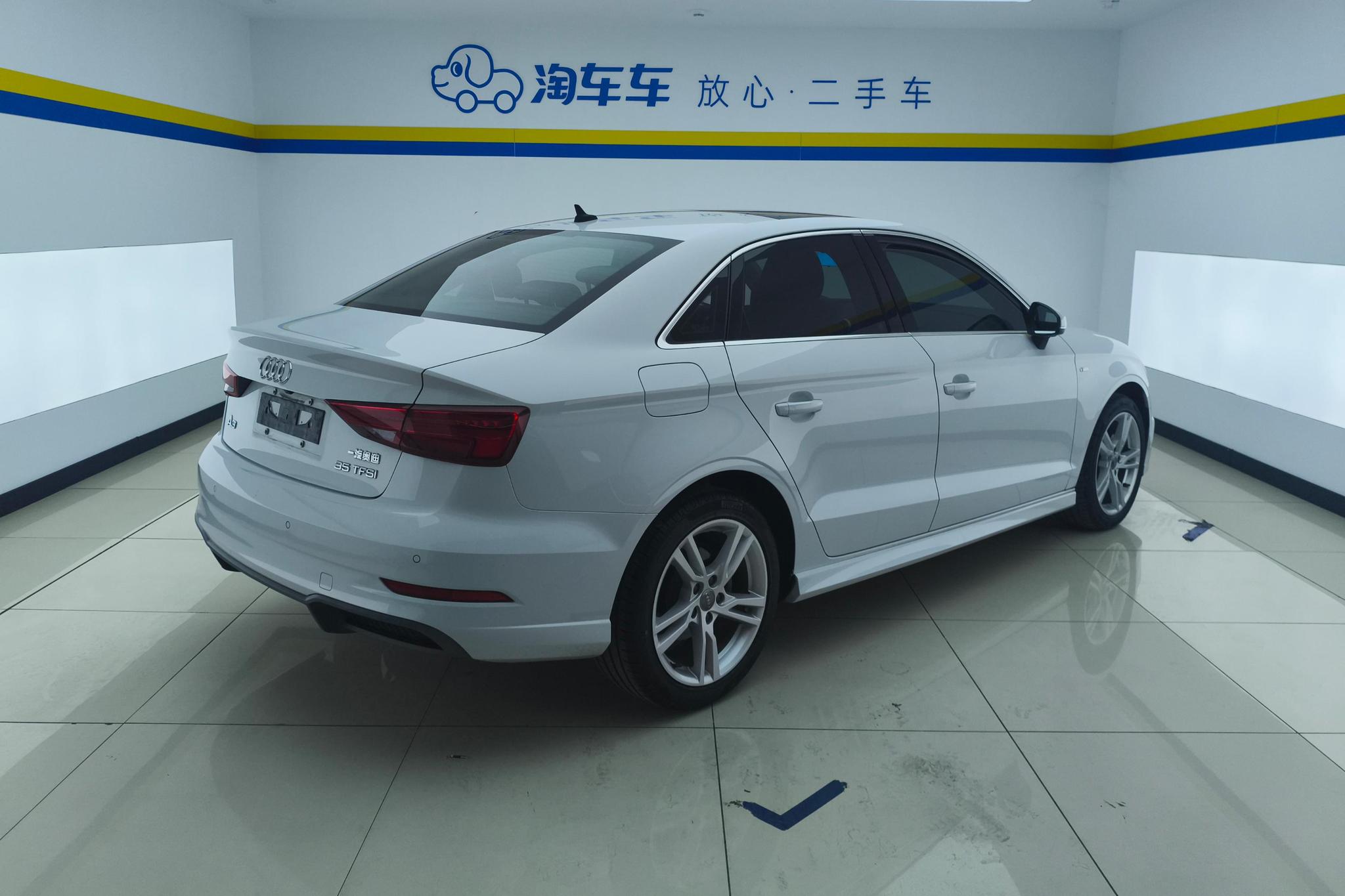 Audi A3 2020 Limousine 35 TFSI Fashion VI