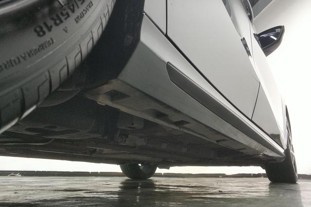 GAC Trumpchi Shadow Leopard 2023 Темно-серый из Китая, фото 6