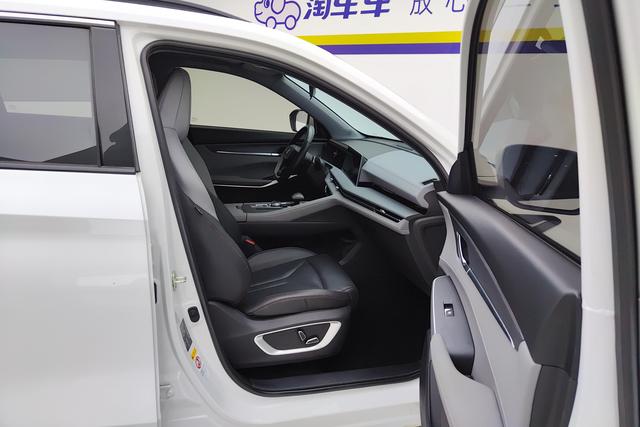 Chang'an CS75 PLUS 2022 Белый из Китая, фото 5