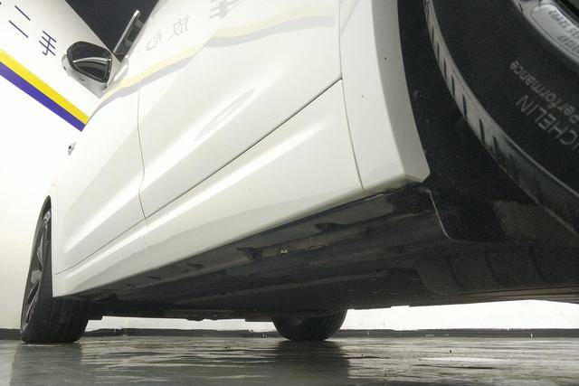 Ideal car Ideal L7 id 3782000 из Китая 16