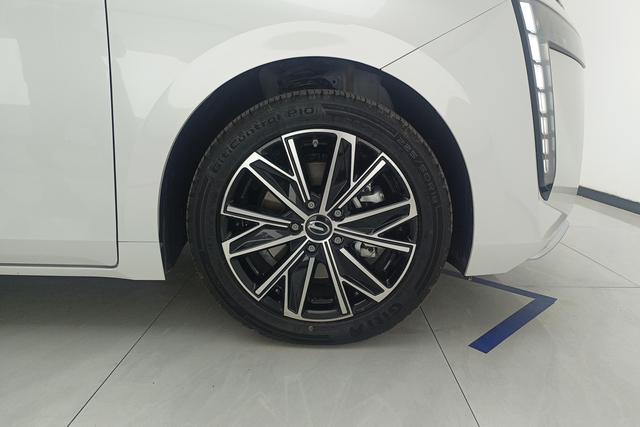 GAC Trumpchi Trumpchi E8 2024 Белый из Китая, фото 4