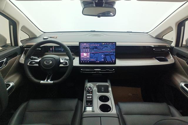 GAC Trumpchi Trumpchi E8 id 3769092 из Китая 12