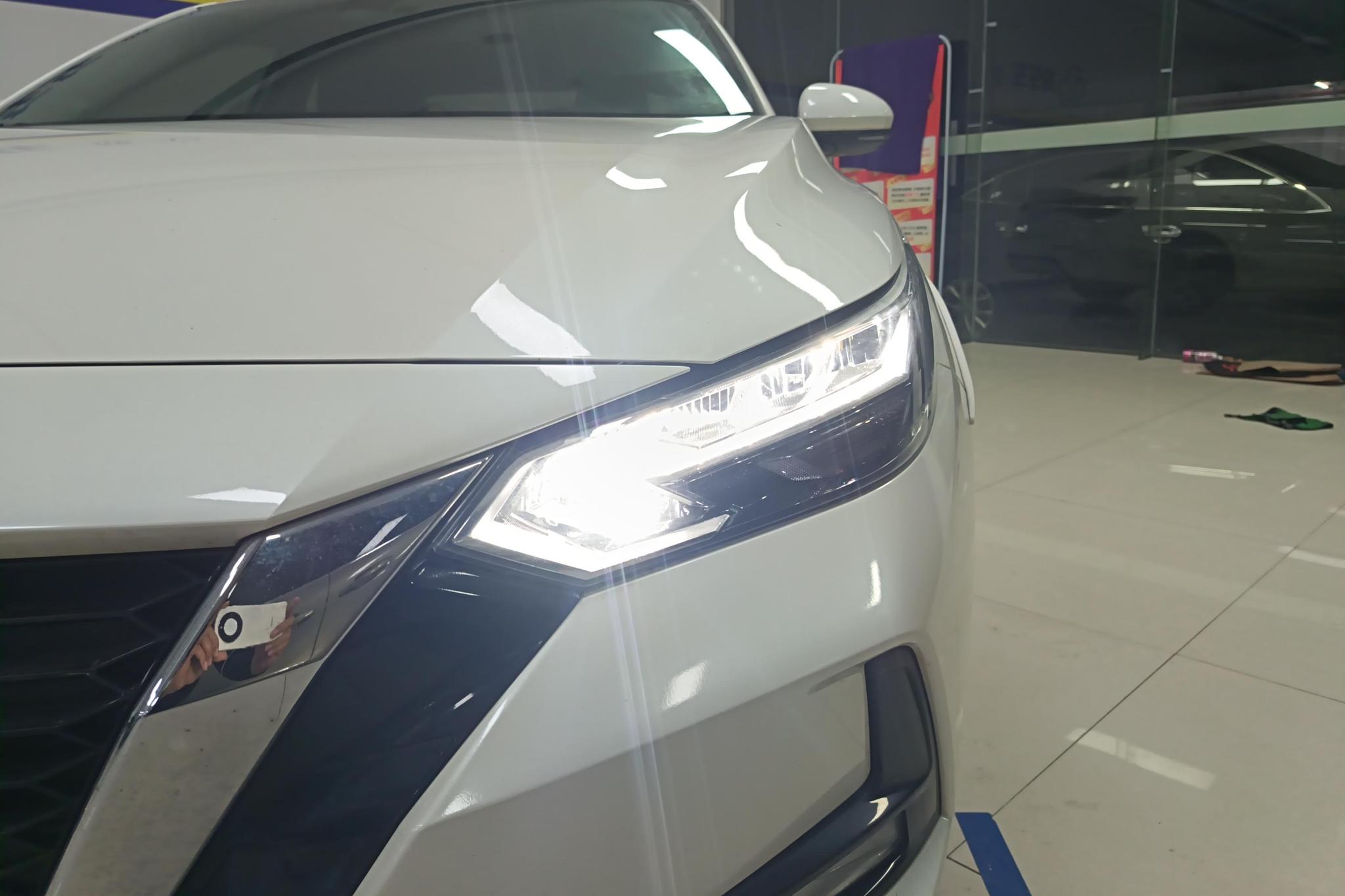 Nissan Sylphy 2022 1.6L XL CVT Enjoy