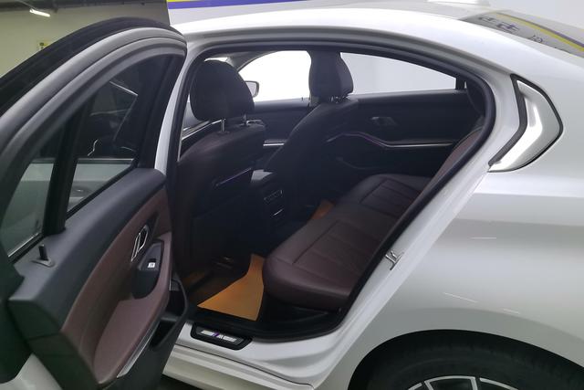 BMW 3 series id 3784645 из Китая 12