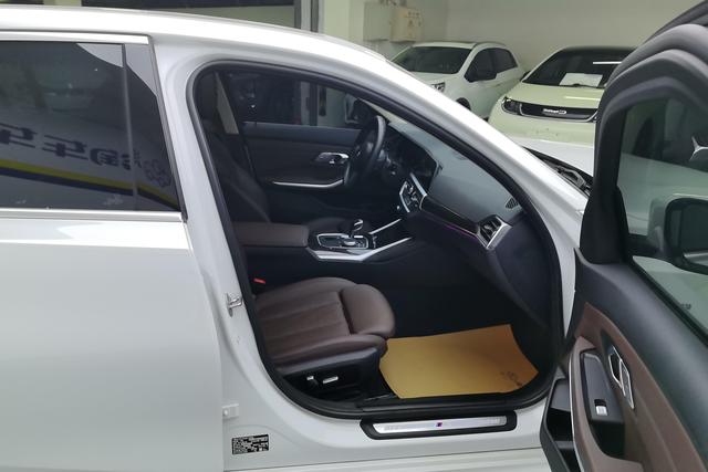 BMW 3 series id 3784645 из Китая 15