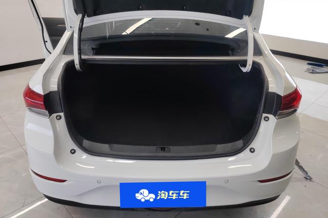 Buick Yinglang id 3804392 из Китая 12