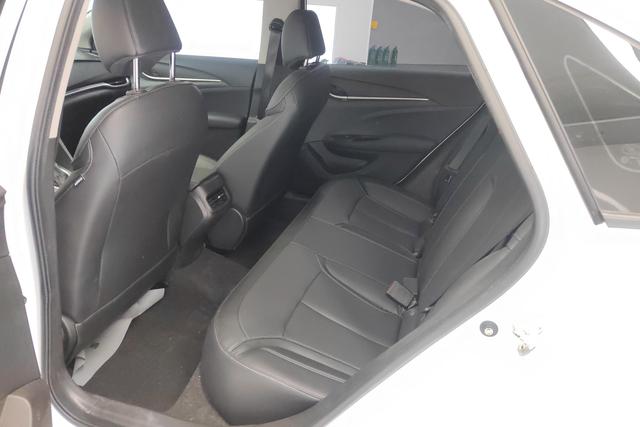 Buick Yinglang id 3804392 из Китая 13