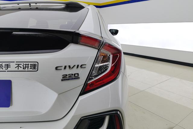 Honda "思域" 可 以 翻 译 为 "Civic" 2021 — фото 6