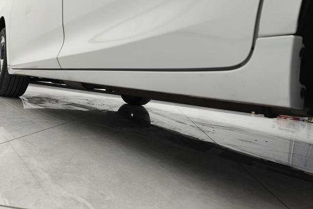 GAC Trumpchi Trumpchi M6 2023 Белый из Китая, фото 4