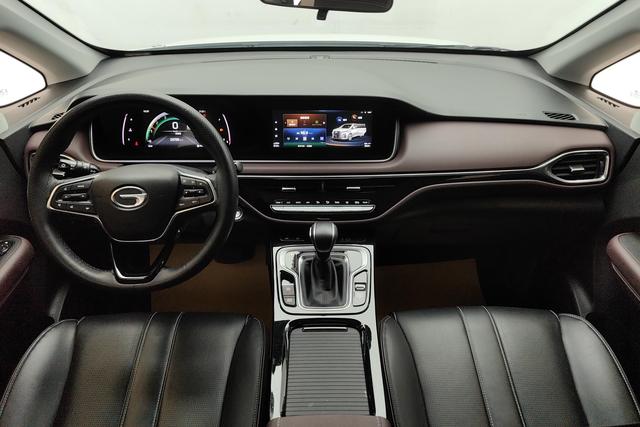 GAC Trumpchi Trumpchi M6 2023 Белый из Китая, фото 5