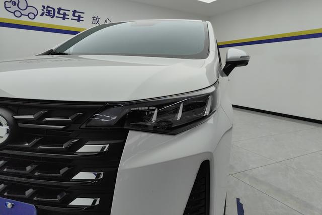 GAC Trumpchi Trumpchi M6 id 3840937 из Китая 17