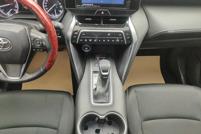 Toyota HARRIER 2022 2.0 L CVT 2 WD — фото 11