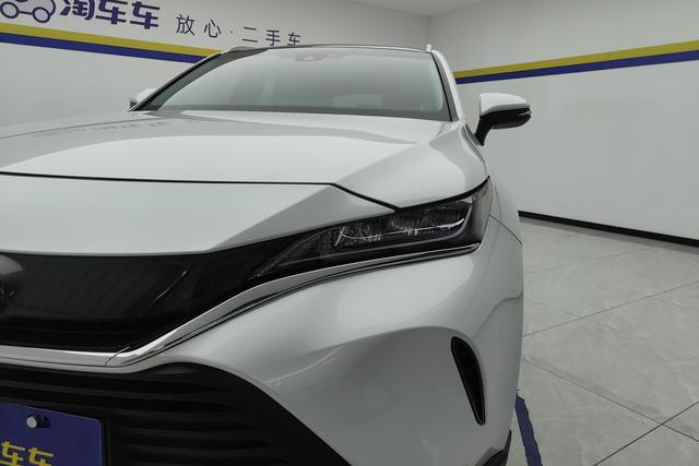 Toyota HARRIER 2022 2.0 L CVT 2 WD — фото 4