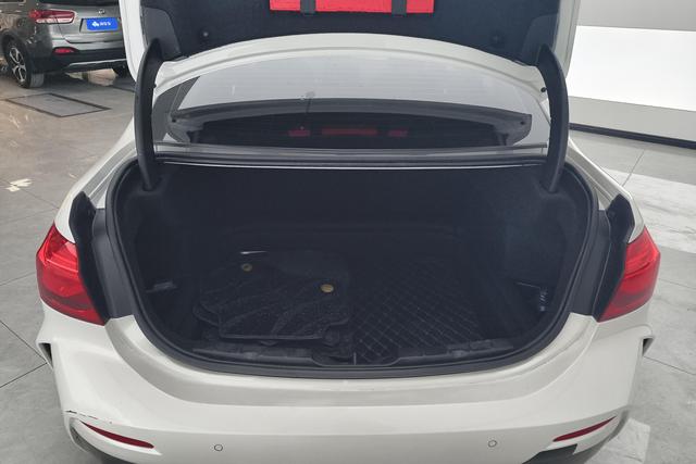 BMW 1 series id 3840963 из Китая 14