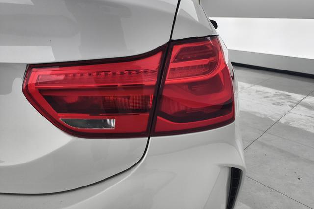 BMW 1 Series 2019 — фото 4