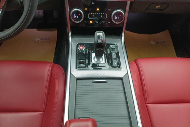 Jaguar XEL 2022 Синий из Китая