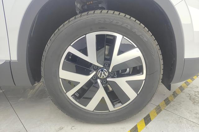 Volkswagen Tanyue id 3768942 из Китая 12
