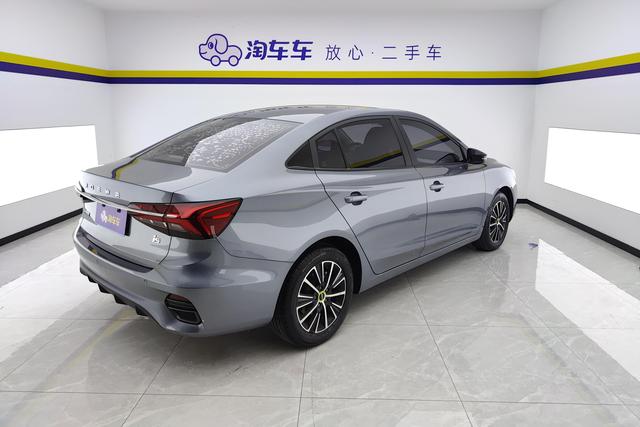 Roewe i5 2023 Темно-серый из Китая, фото 4