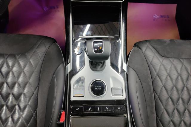 Red flag HS5 id 3768814 из Китая 14