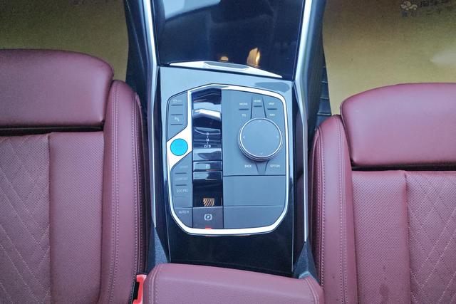 BMW i3 2022 — фото 14