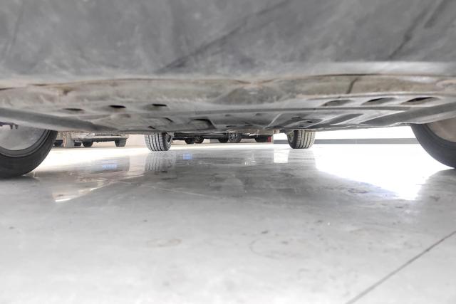 Pentium B70 2025 Белый из Китая, фото 4