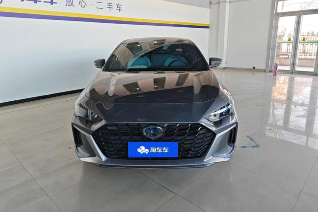 Trumpchi Empow 2023 2.0 L DHT Hybrid — фото 2