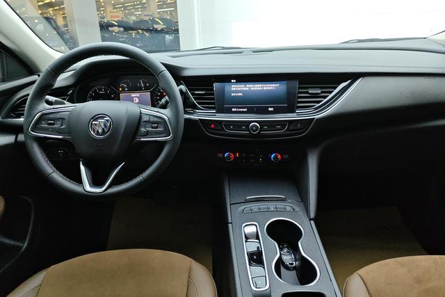 Buick Regal 2023 Черный из Китая, фото 6