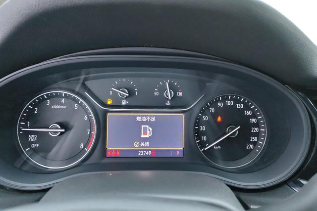 Buick Regal id 3810665 из Китая 15