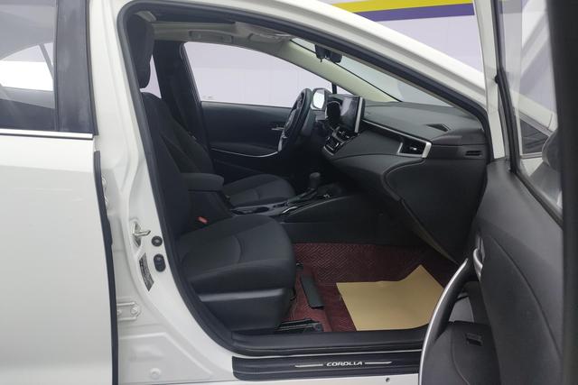 Toyota Corolla 2019 Белый из Китая, фото 2