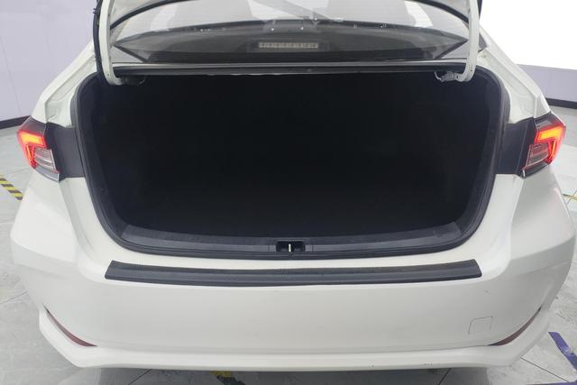 Toyota Corolla id 3775276 из Китая 17