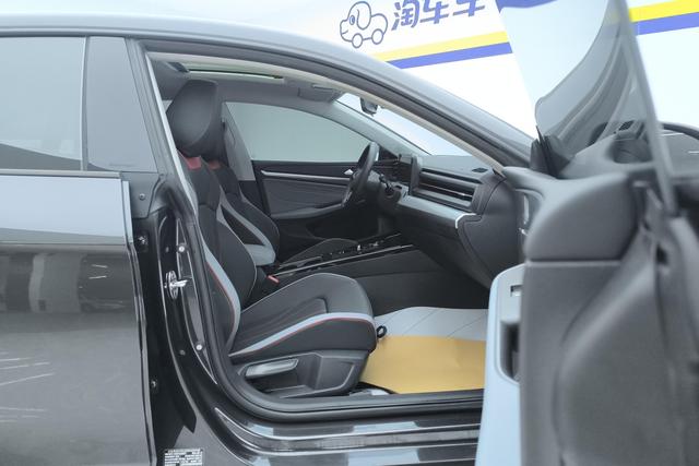 Volkswagen Lamando 2025 L 280 TSI DSG — фото 15
