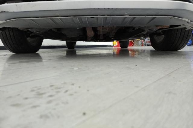 Buick Yinglang 2020 Белый из Китая, фото 2