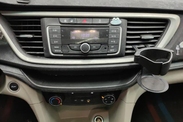 Buick Yinglang 2020 Белый из Китая, фото 3