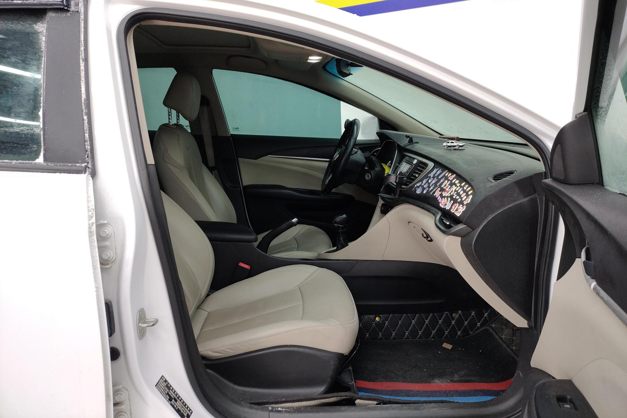 Buick Excelle 2019 15T MT Elite VI