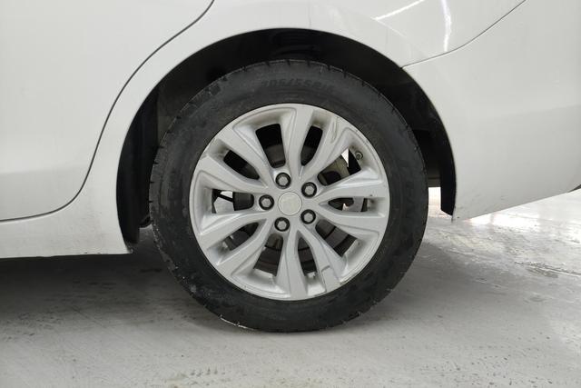 Buick Yinglang id 3824736 из Китая 8