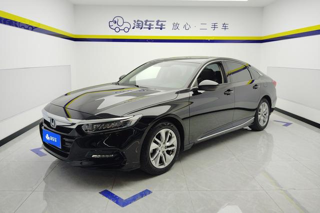 Honda Accord 2018 — фото 1