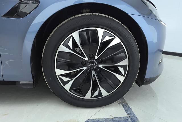 BYD Seal 2022 — фото 12