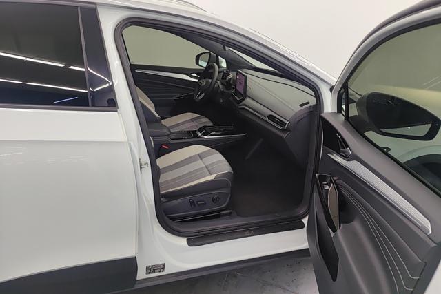 Volkswagen ID.4 CROZZ 2023 Белый из Китая, фото 6