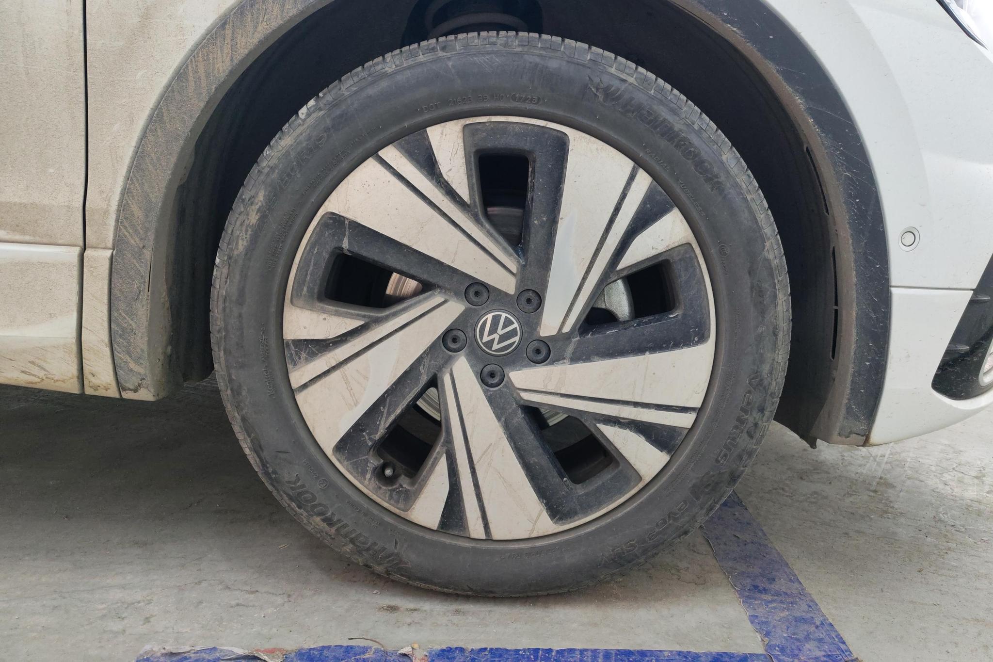 Volkswagen Tiguan L L 2023 330TSI R-Line