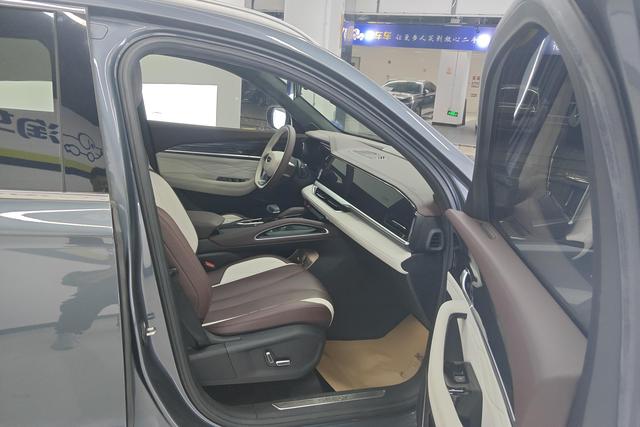 Geely Automobile Xingyue L id 3769107 из Китая 10