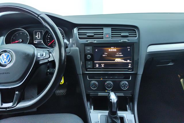 Volkswagen Golf 2019 Белый из Китая, фото 2