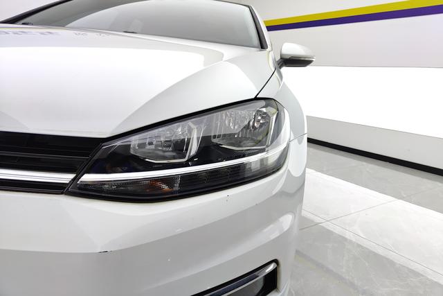 Volkswagen Golf 2019 Белый из Китая, фото 3