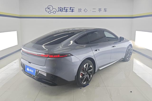 Dongfeng Yipai eπ007 2024 Темно-серый из Китая